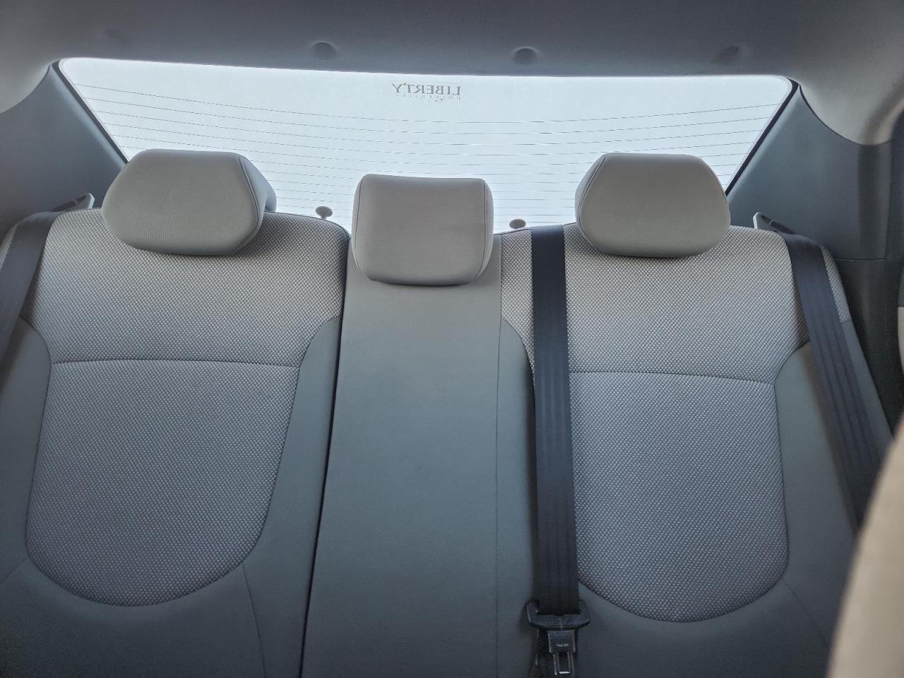 2013 Hyundai Accent Gls VIN: KMHCT4AE8DU523802 Lot: 90904875