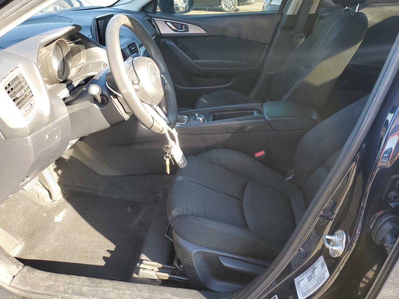 2018 Mazda 3 Sport VIN: 3MZBN1U71JM239379 Lot: 82365895
