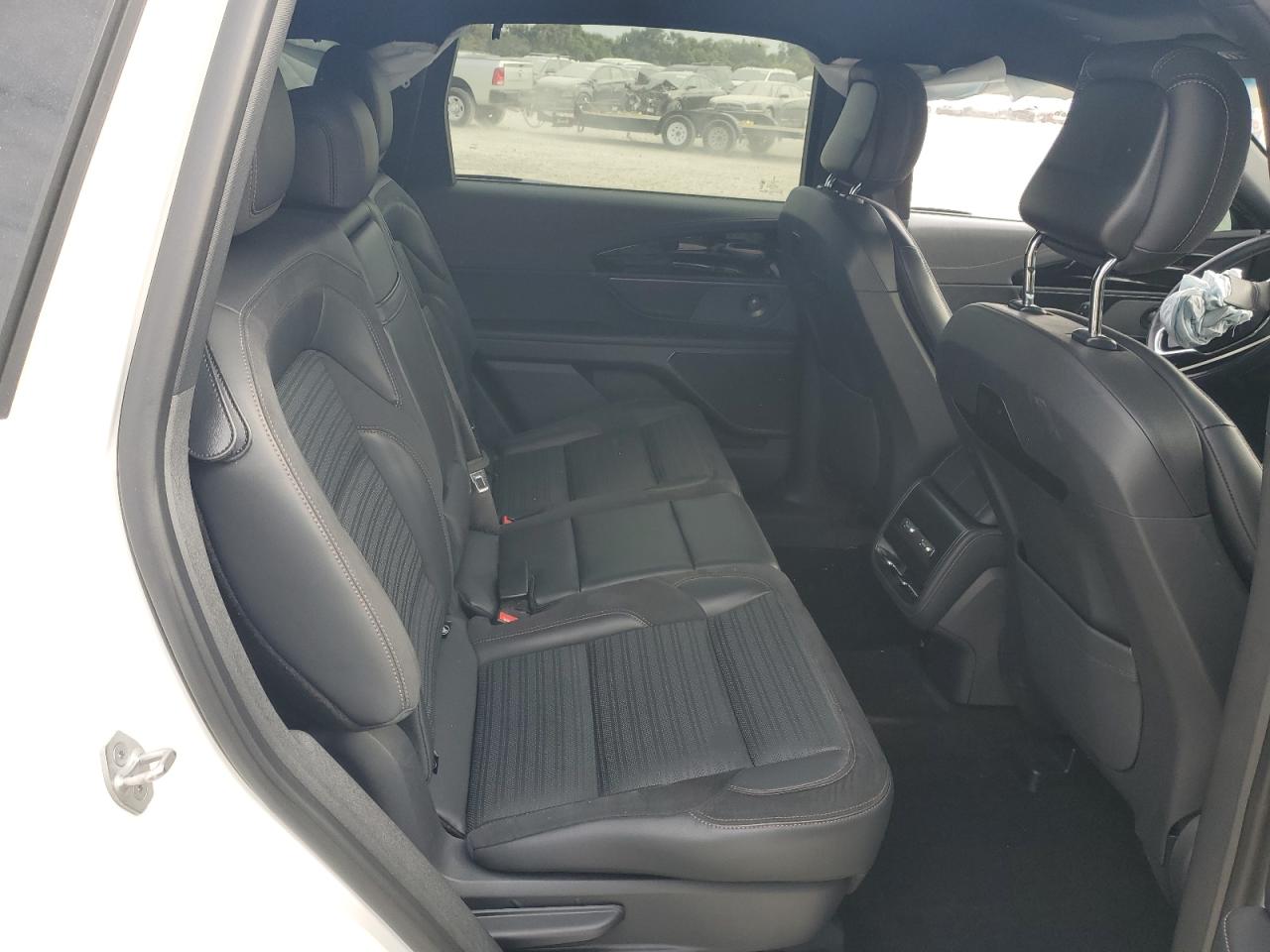 2024 Lincoln Nautilus Reserve VIN: 5LMPJ8KA4RJ780875 Lot: 82504205