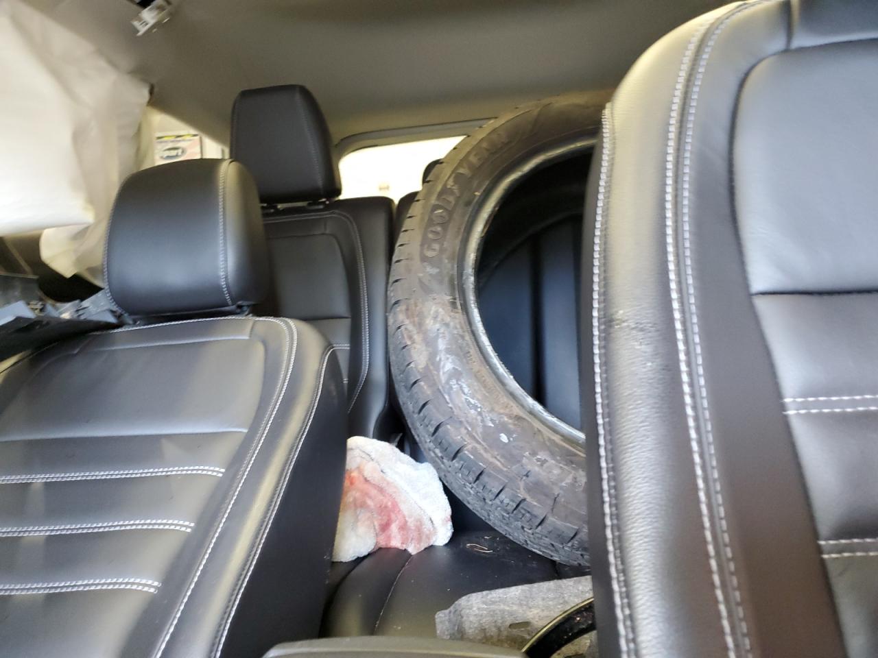 2018 Ford Escape Titanium VIN: 1FMCU9J97JUA46028 Lot: 86855505