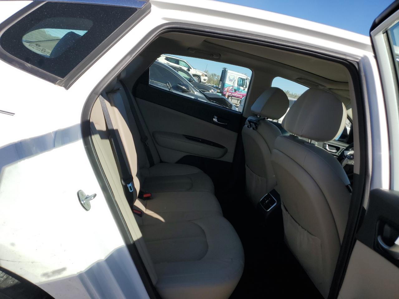 2016 Kia Optima Ex VIN: 5XXGU4L38GG013040 Lot: 89438855