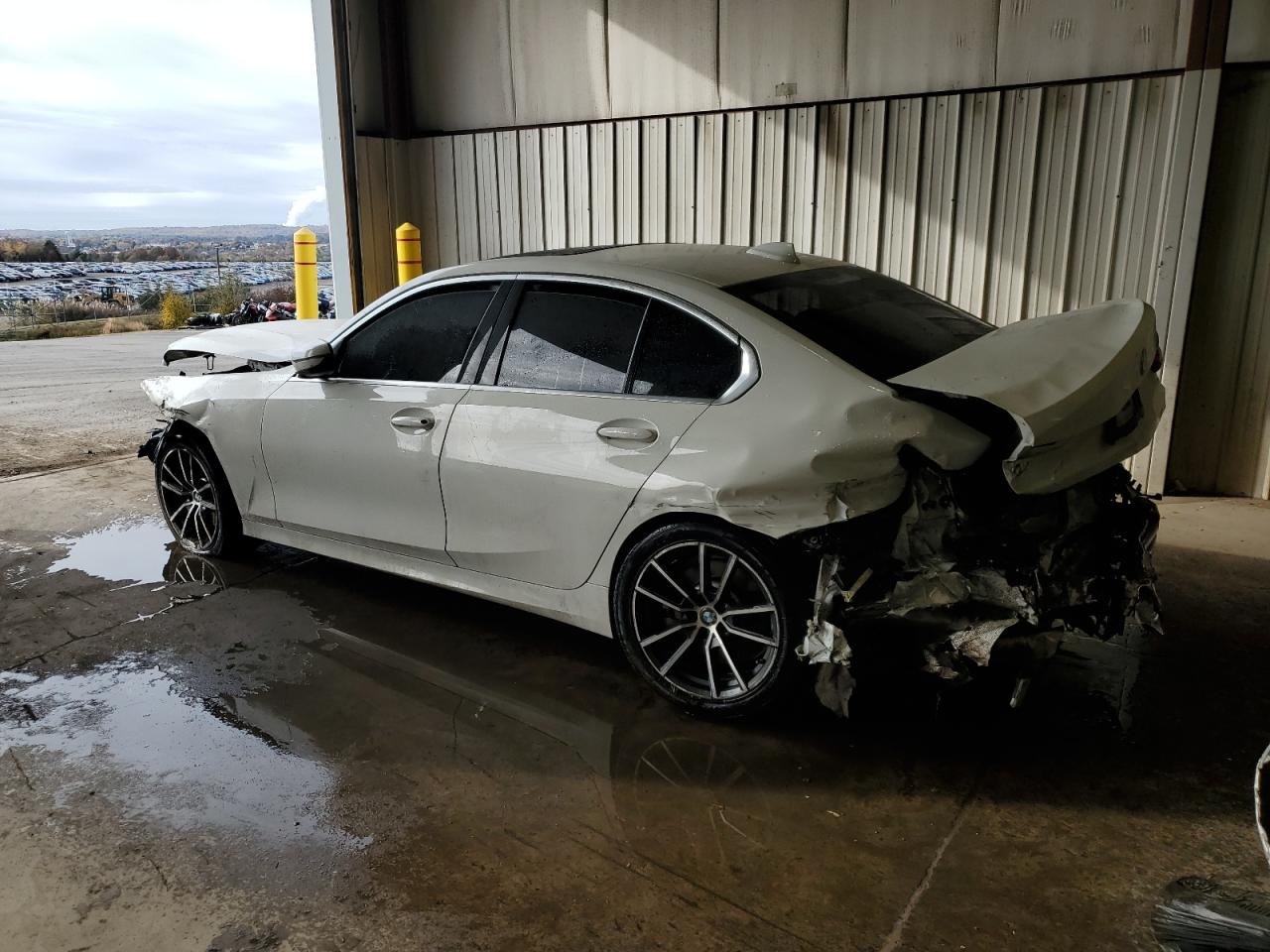 Фото: 3MW5R7J08L8B27086