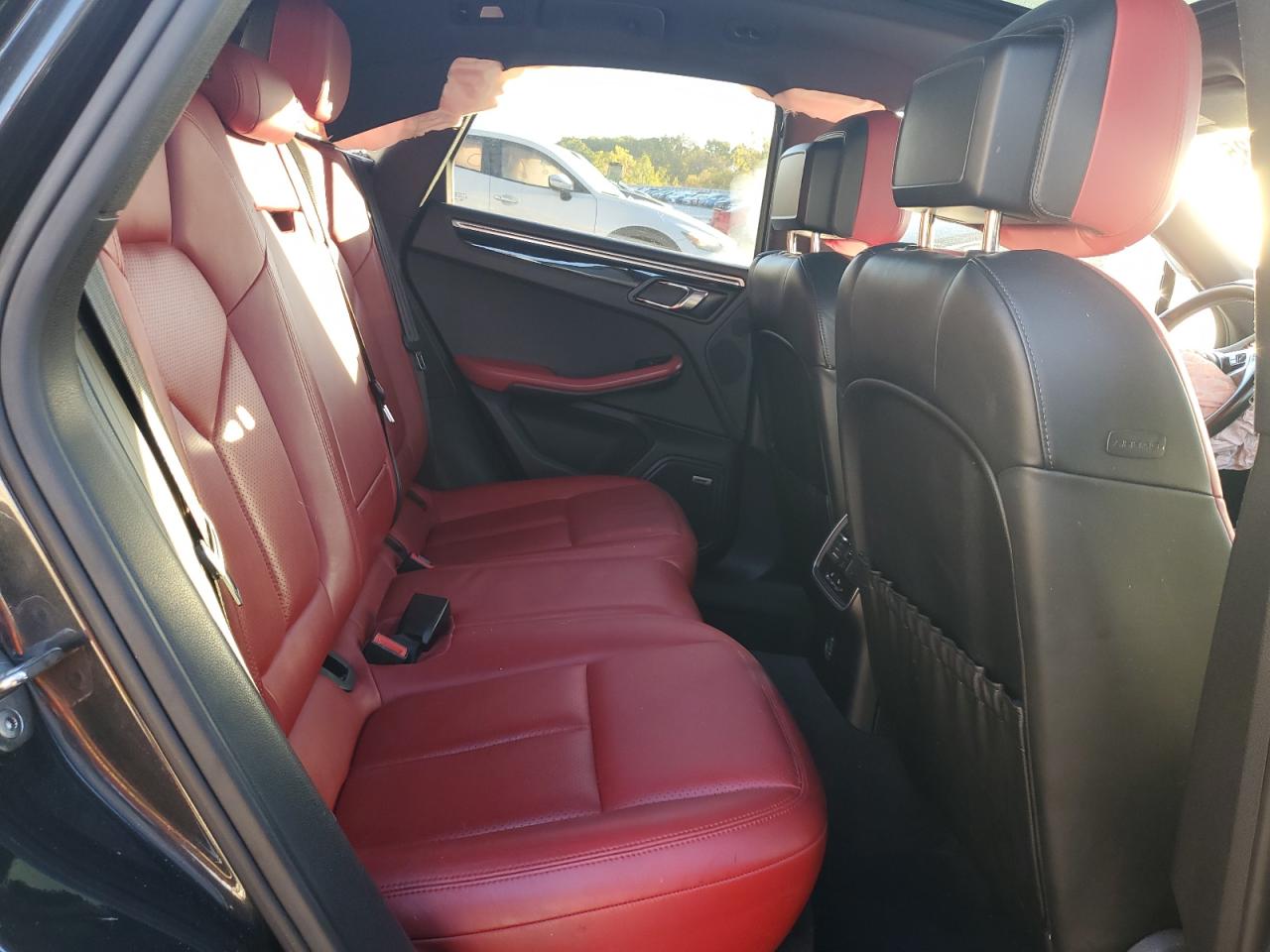 2017 Porsche Macan VIN: WP1AA2A59HLB07547 Lot: 86836335