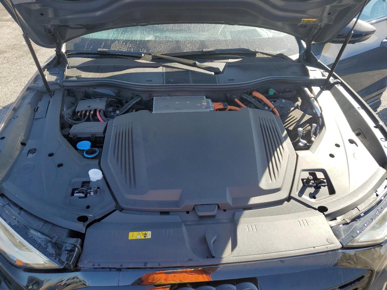 2024 Audi Sq8 E-Tron Prestige VIN: WA16CBGE4RB045520 Lot: 85861815