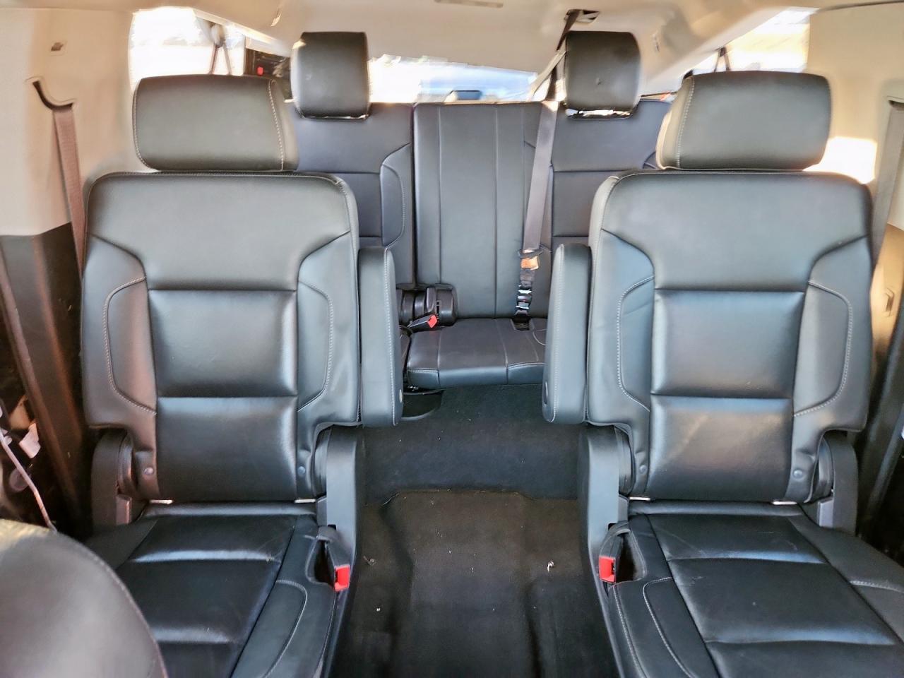 2020 Chevrolet Suburban C1500 Premier VIN: 1GNSCJKC5LR204944 Lot: 85736385