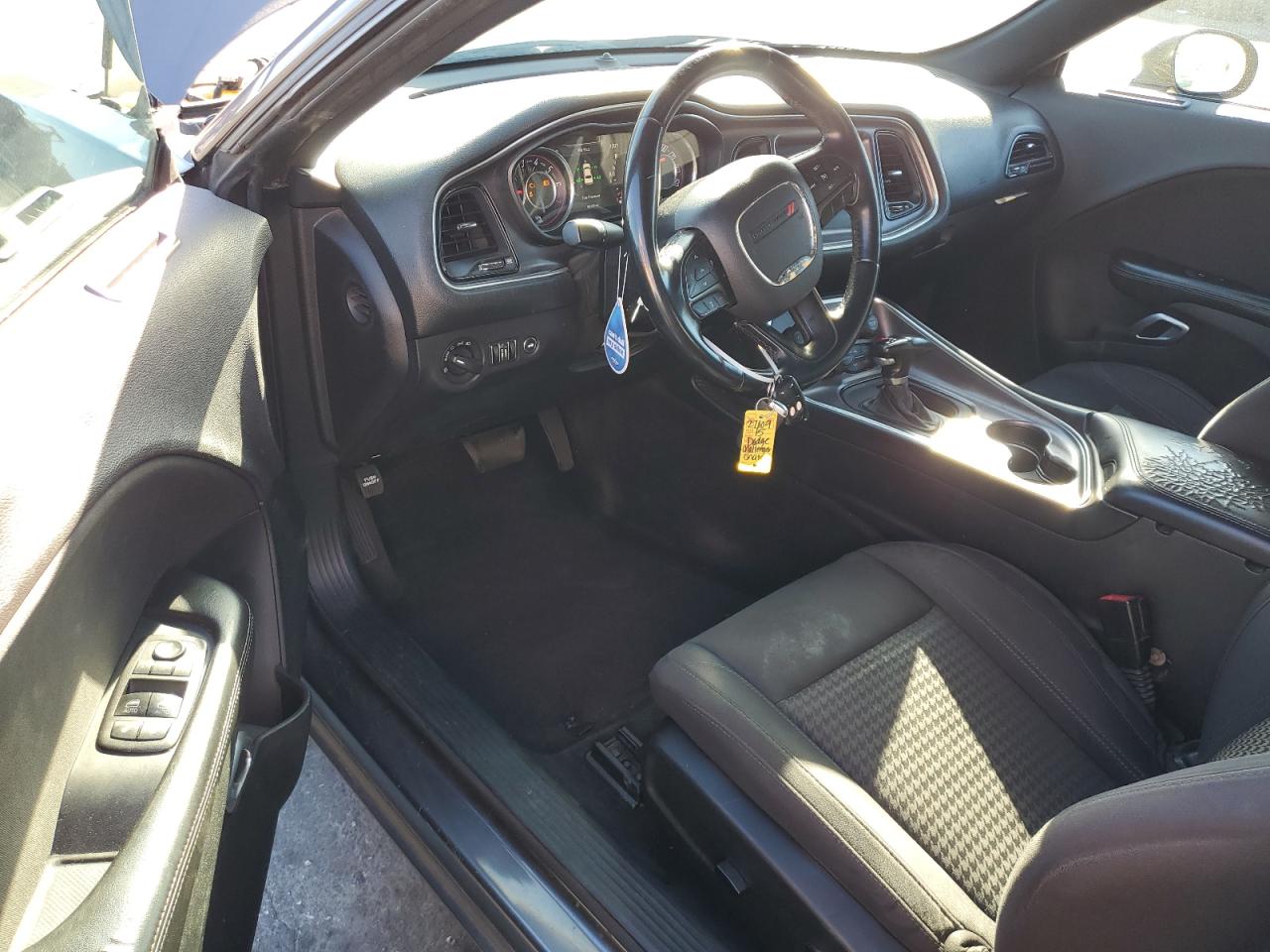 2015 Dodge Challenger Sxt VIN: 2C3CDZAG6FH798594 Lot: 90475265