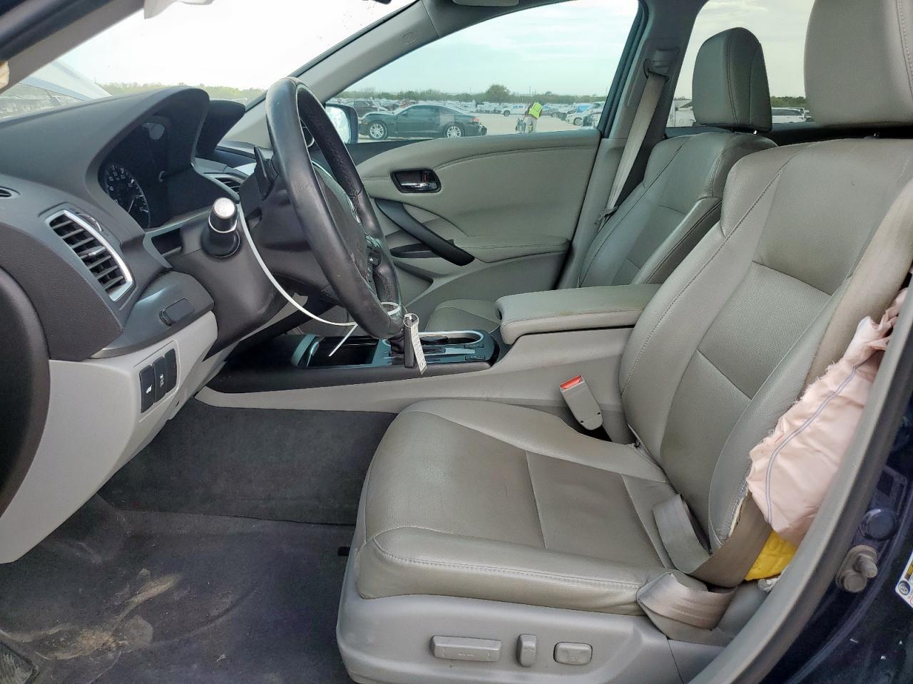 2018 Acura Rdx Technology VIN: 5J8TB3H57JL015377 Lot: 85712345