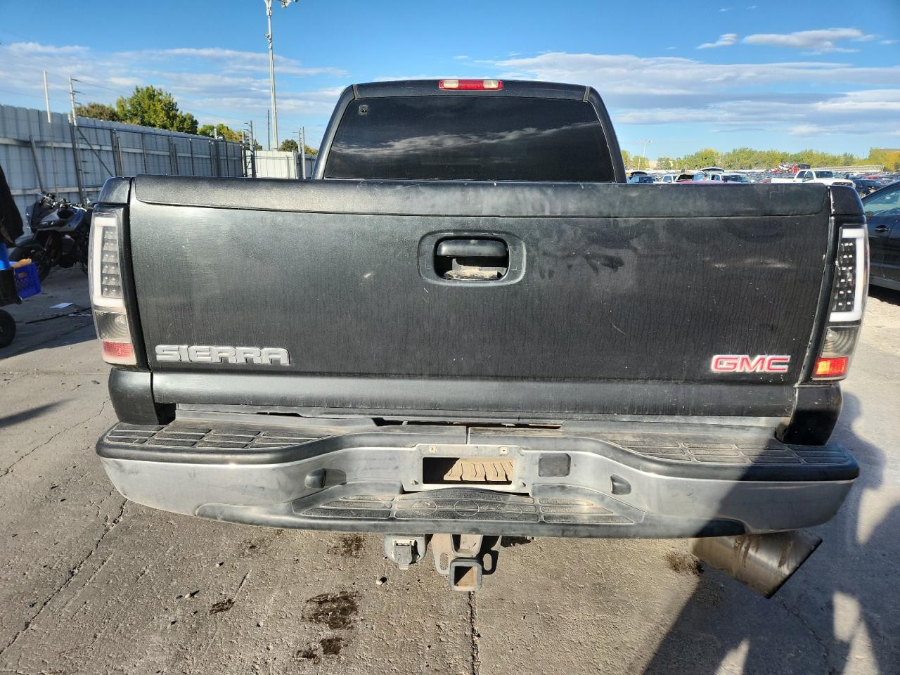 2004 GMC Sierra K2500 Heavy Duty VIN: 1GTHK23154F110509 Lot: 82349365