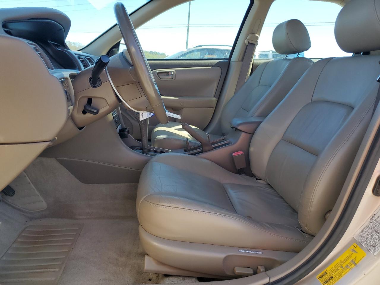 2000 Toyota Camry Le VIN: 4T1BF28K9YU951323 Lot: 86515985