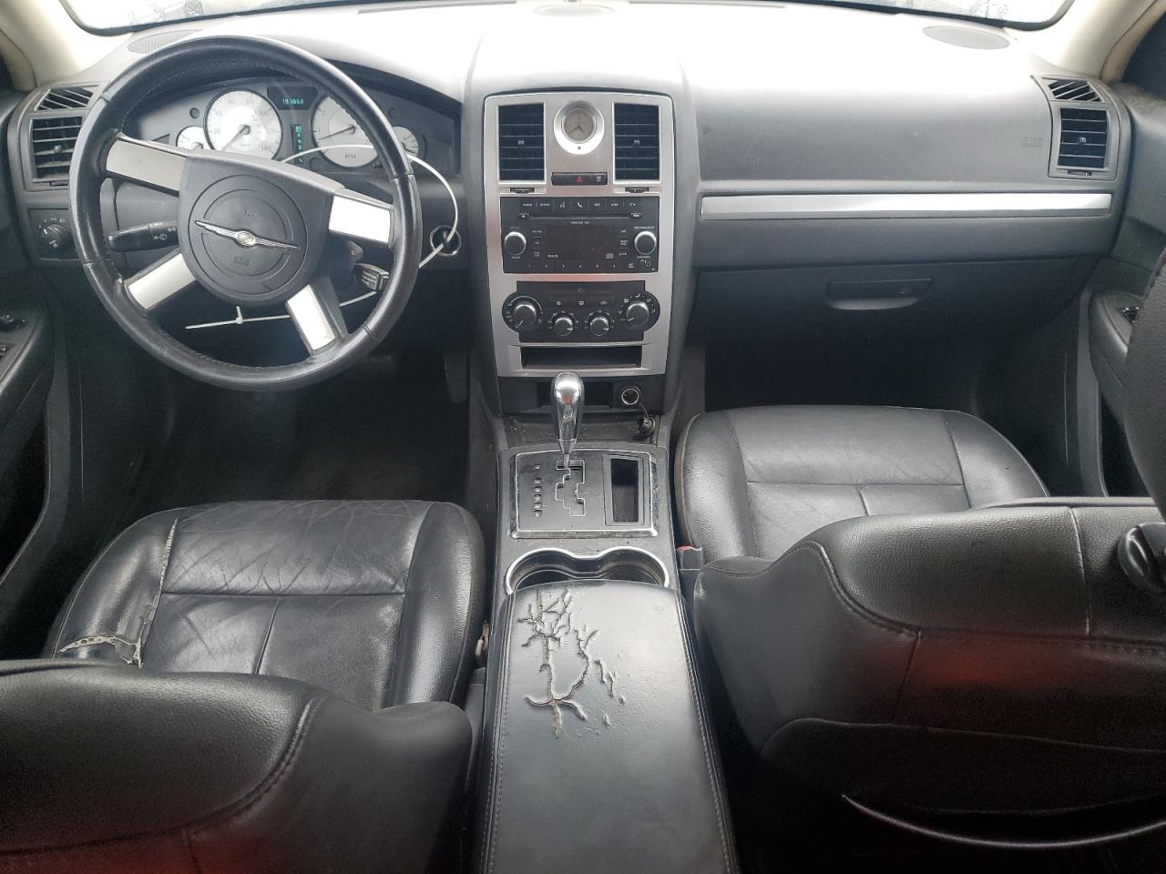 2010 Chrysler 300 Touring VIN: 2C3CA5CV5AH293944 Lot: 85577355