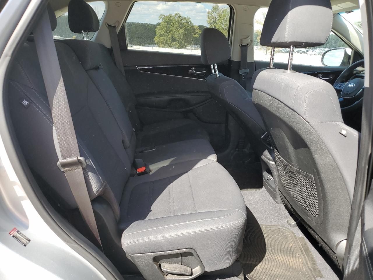 2019 Kia Sorento L VIN: 5XYPG4A3XKG459172 Lot: 82461095