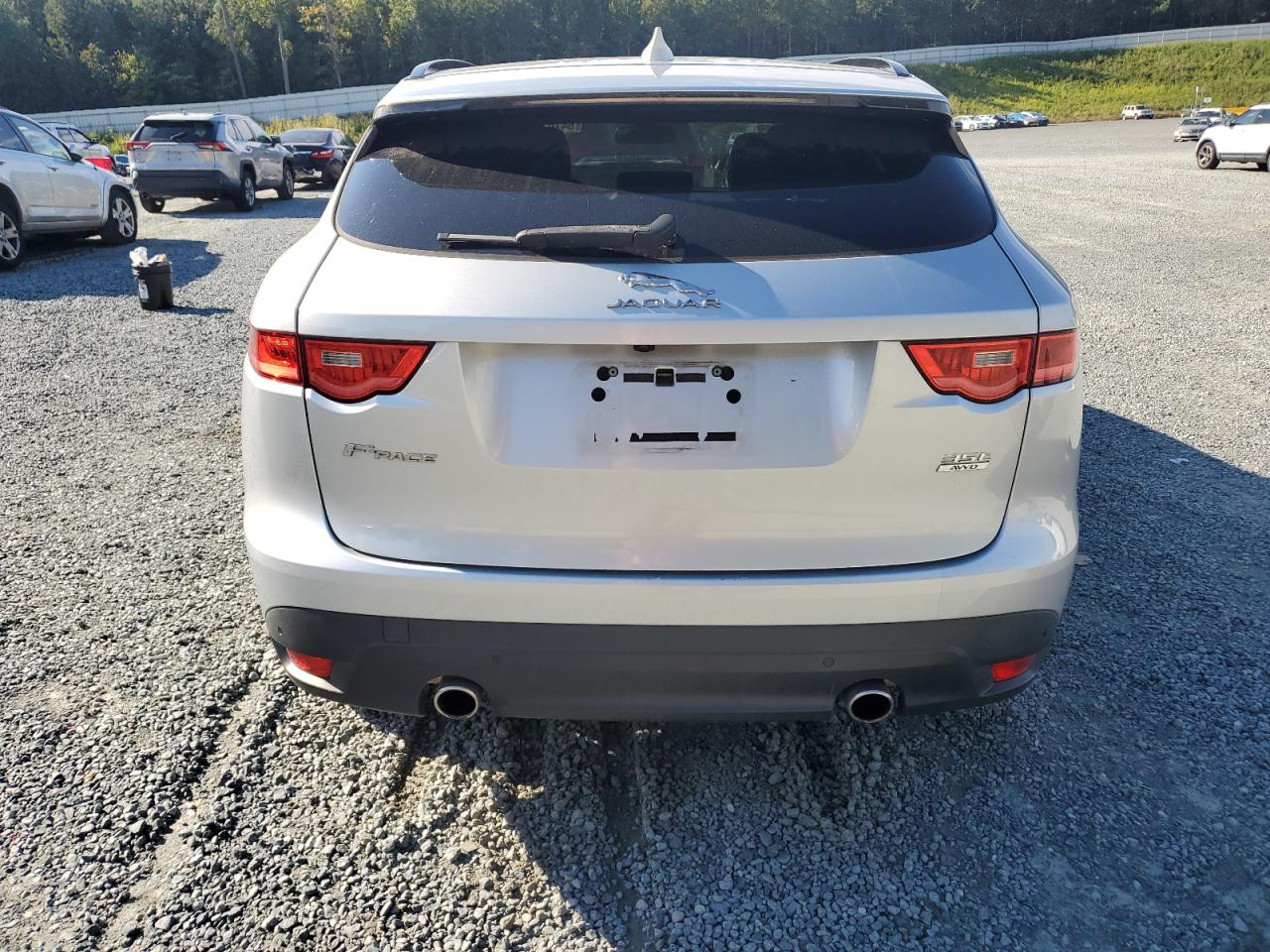 2017 Jaguar F-Pace Premium VIN: SADCJ2BV6HA092305 Lot: 84701595