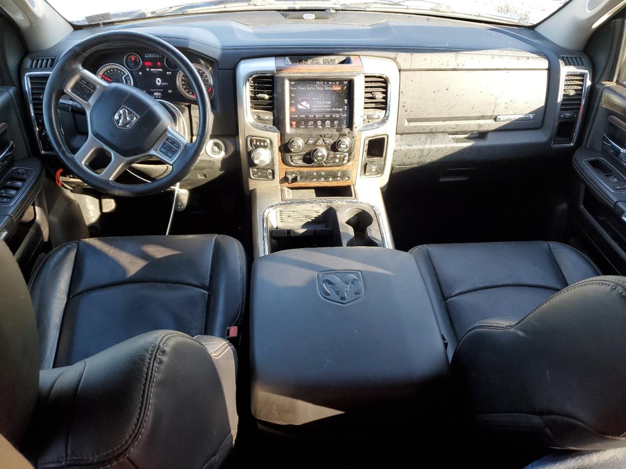 2016 Ram 1500 Laramie VIN: 1C6RR7JT8GS110329 Lot: 84572215