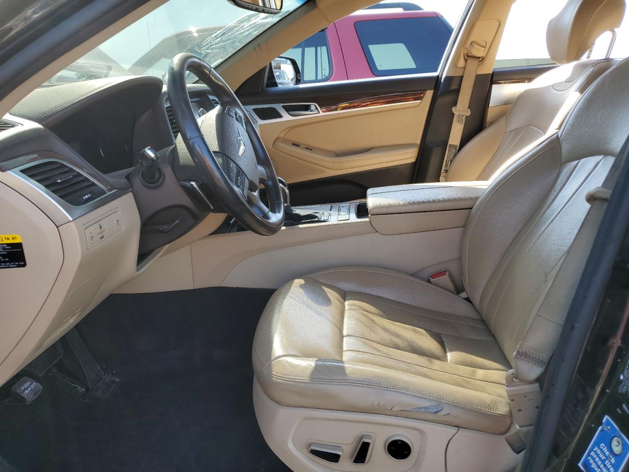 2015 Hyundai Genesis 3.8L VIN: KMHGN4JE9FU085824 Lot: 85309395