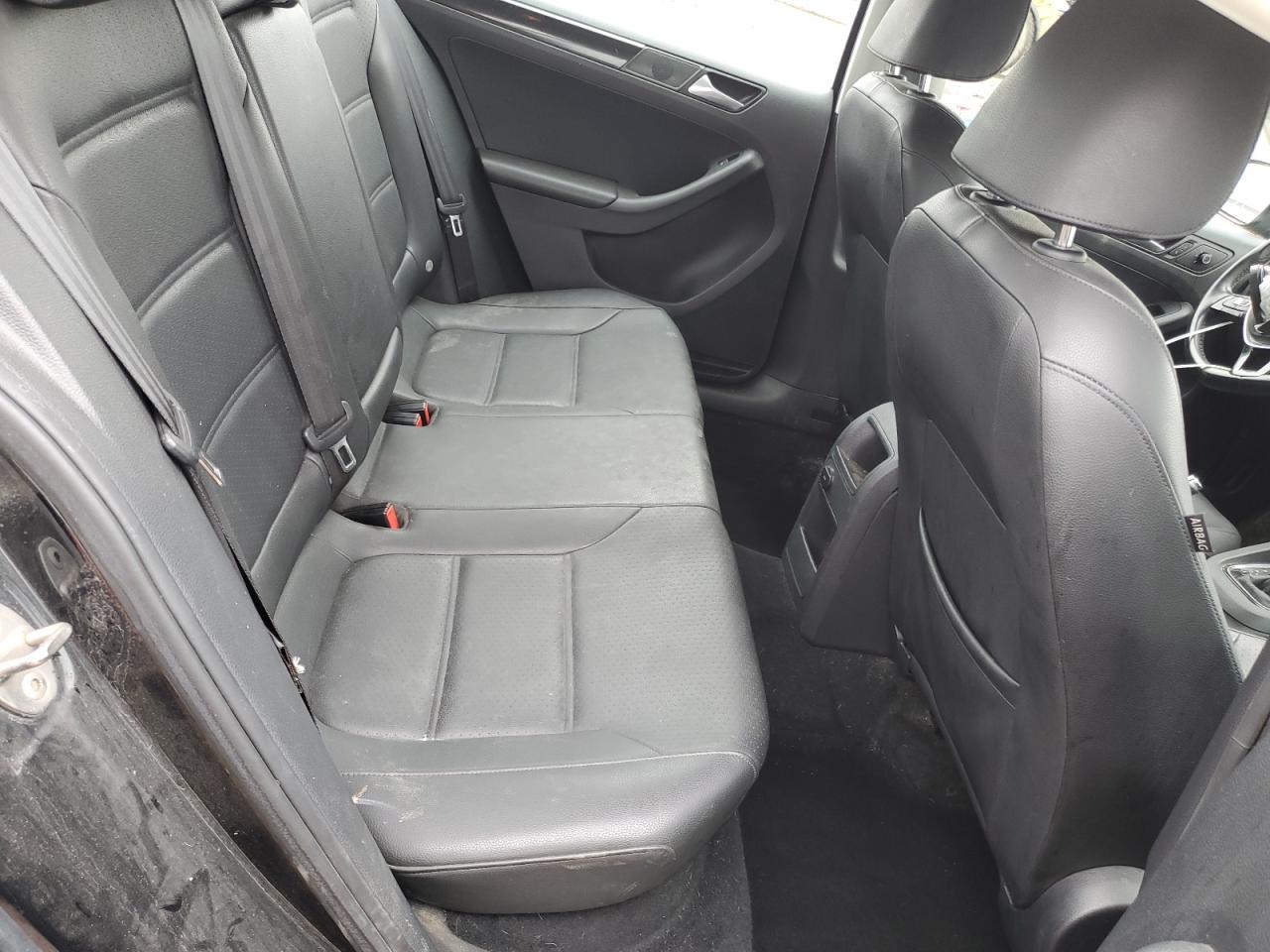 2015 Volkswagen Jetta Tdi VIN: 3VWLA7AJ8FM236392 Lot: 85193595