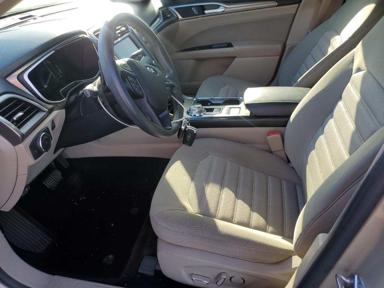 2017 Ford Fusion Se VIN: 3FA6P0HD0HR294417 Lot: 84992545