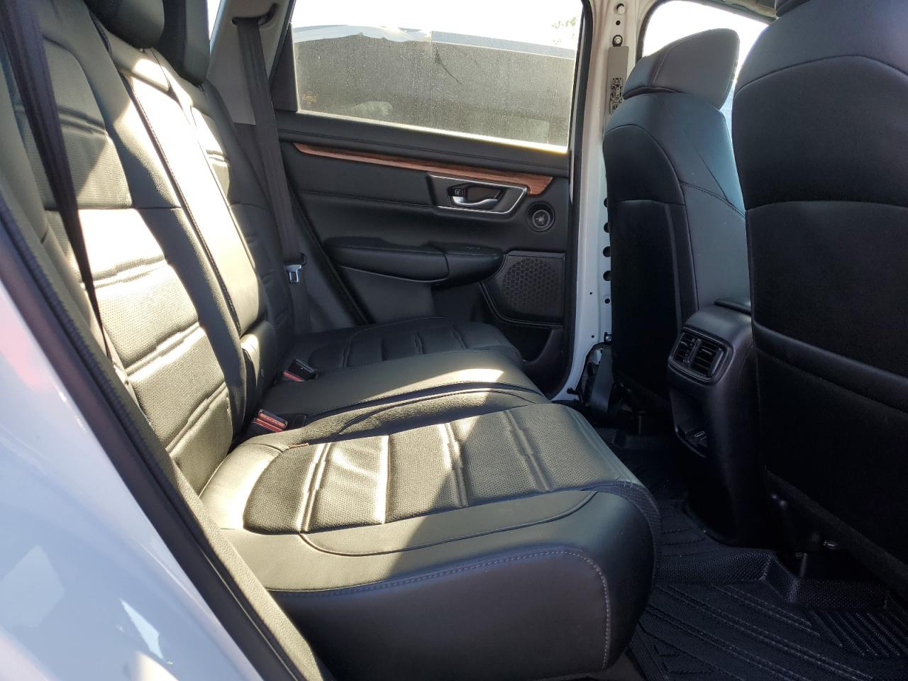 2019 Honda Cr-V Exl VIN: 2HKRW2H8XKH621439 Lot: 84207425