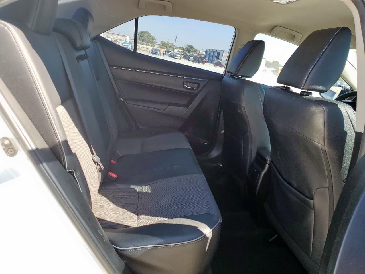 2016 Toyota Corolla L VIN: 5YFBURHEXGP470537 Lot: 86269695