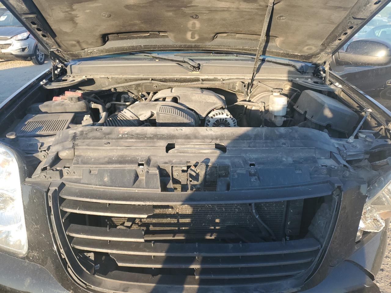 2013 GMC Yukon Xl C1500 Slt VIN: 1GKS1KE00DR350129 Lot: 82454215