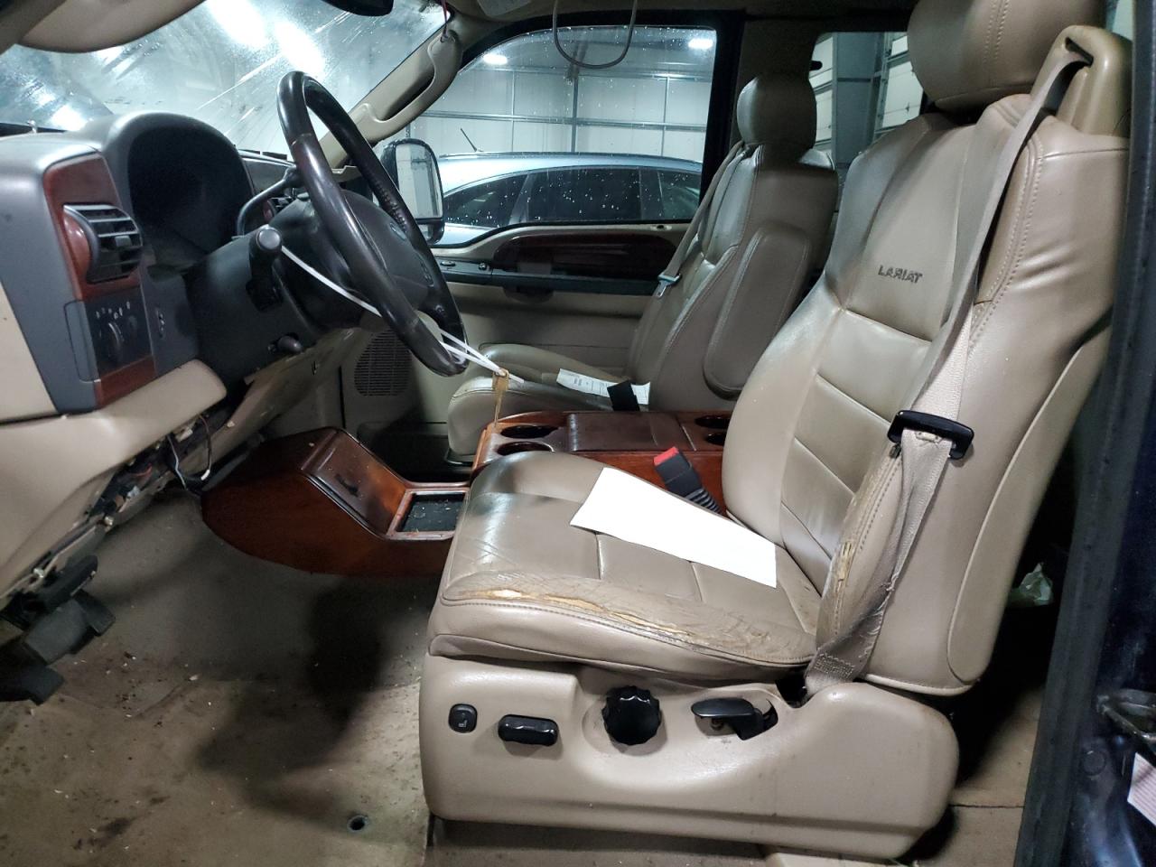 2005 Ford F350 Super Duty VIN: 1FTWX32P45EA91947 Lot: 84565025