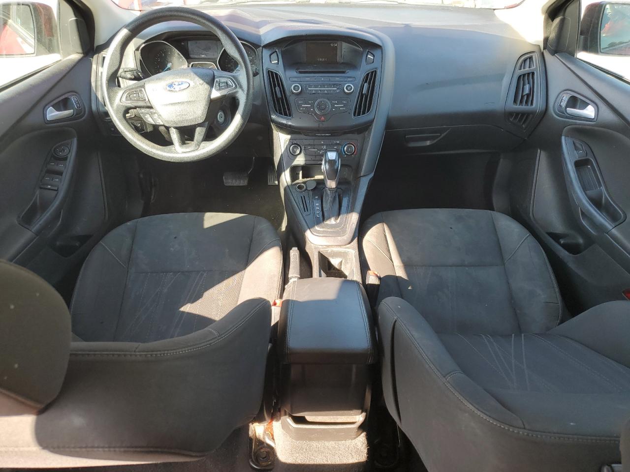 2016 Ford Focus Se VIN: 1FADP3K25GL212369 Lot: 82403965