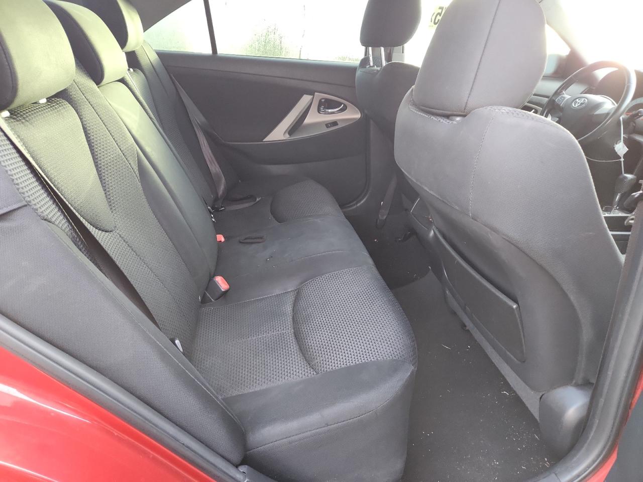2010 Toyota Camry Base VIN: 4T1BF3EKXAU505567 Lot: 82516575