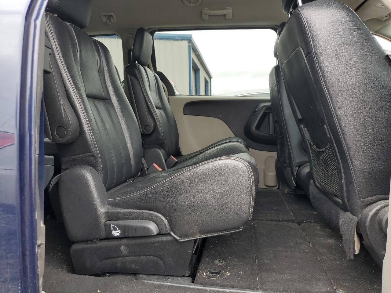 2014 Chrysler Town & Country Touring VIN: 2C4RC1BG6ER326736 Lot: 85555005