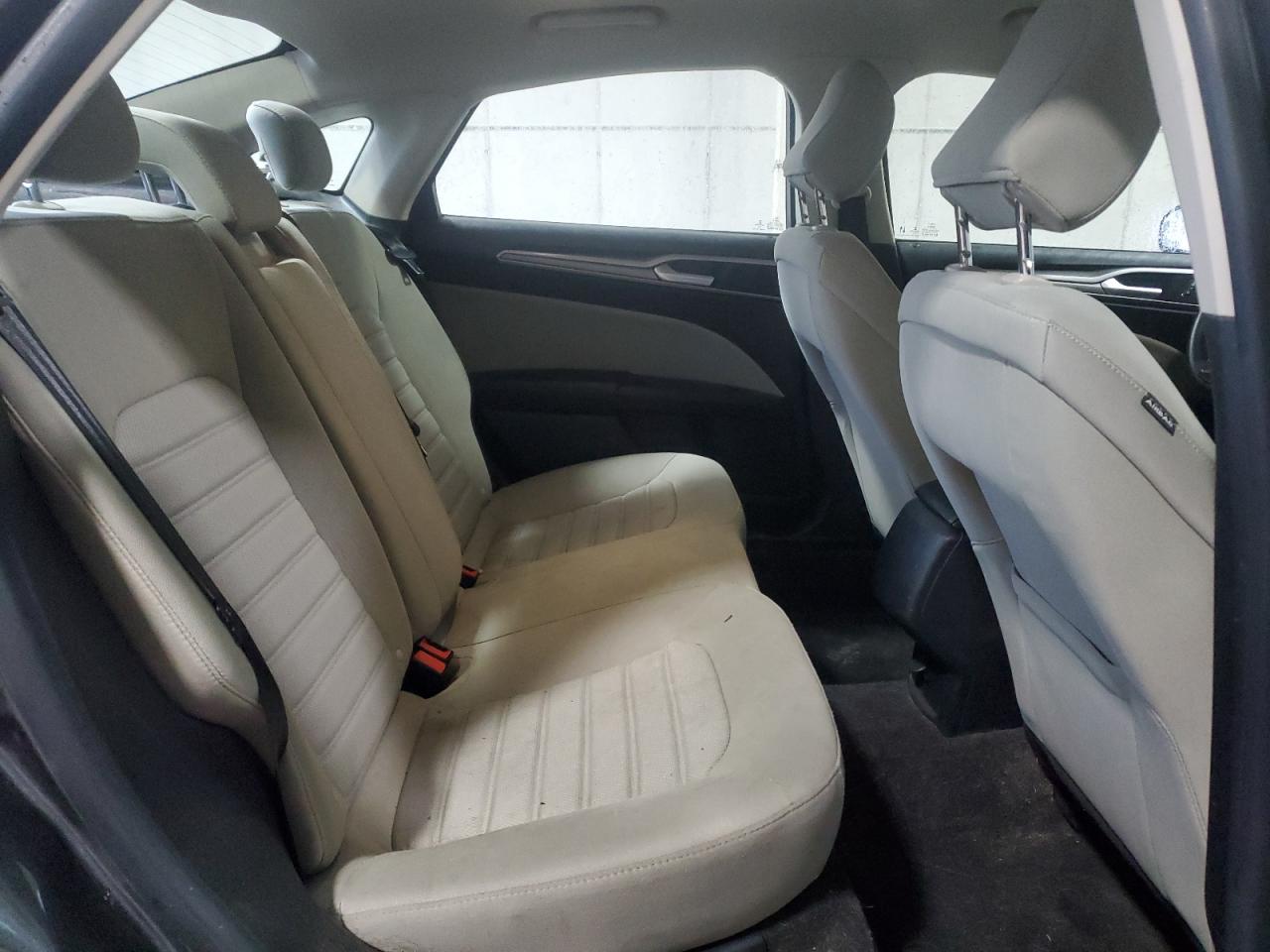 2020 Ford Fusion S VIN: 3FA6P0G79LR253353 Lot: 90019015