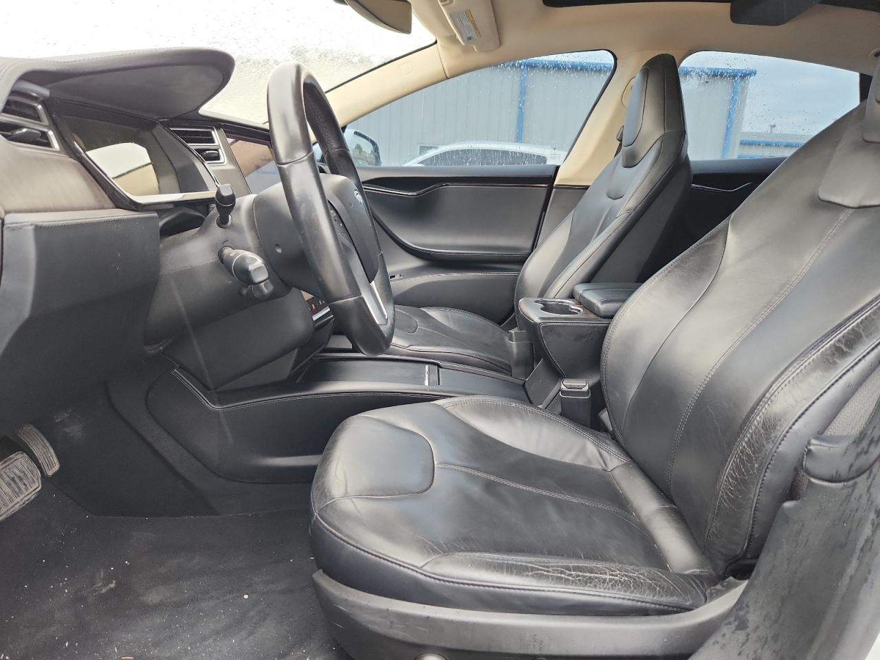 2013 Tesla Model S VIN: 5YJSA1DNXDFP22567 Lot: 86483255