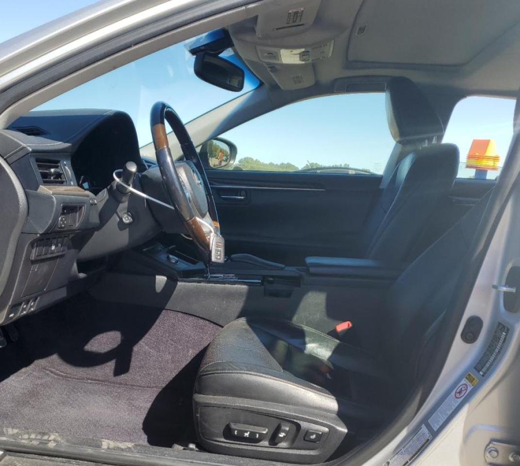 2015 Lexus Es 350 VIN: JTHBK1GG0F2195881 Lot: 85717365