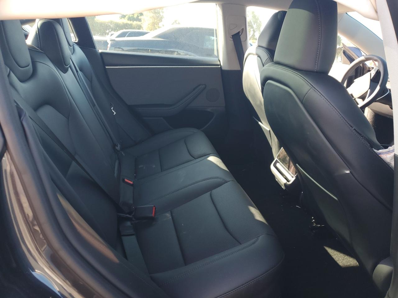 2025 Tesla Model 3 VIN: 5YJ3E1EA4SF975417 Lot: 85566455