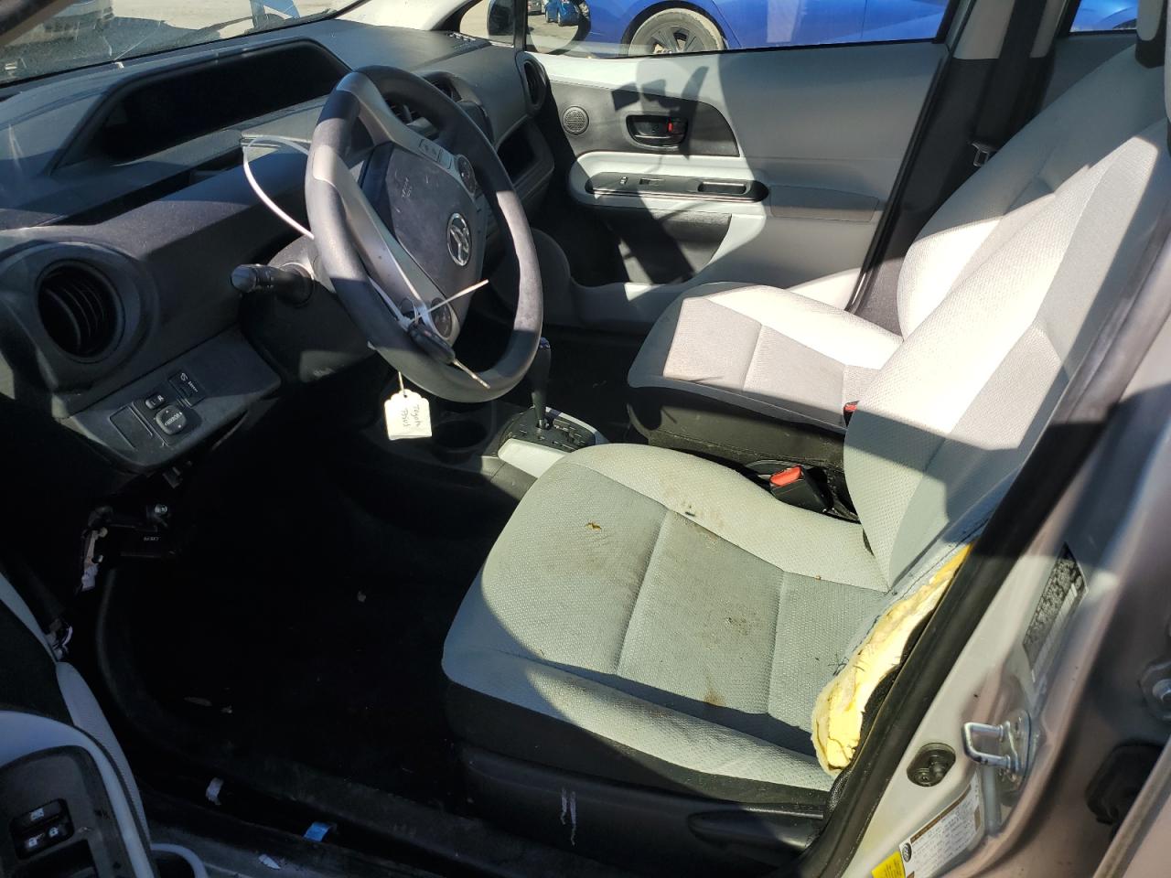 2013 Toyota Prius C VIN: JTDKDTB35D1046526 Lot: 86797965