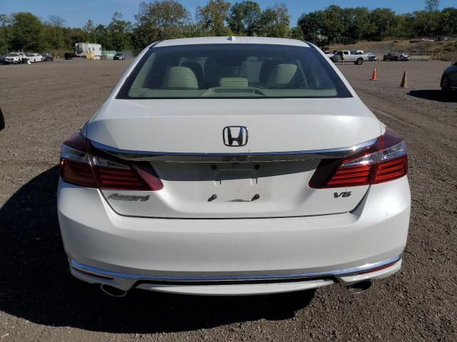  HONDA ACCORD 2016 Белы