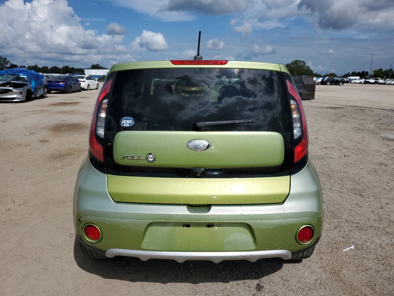 2018 Kia Soul + VIN: KNDJP3A51J7889363 Lot: 85741595