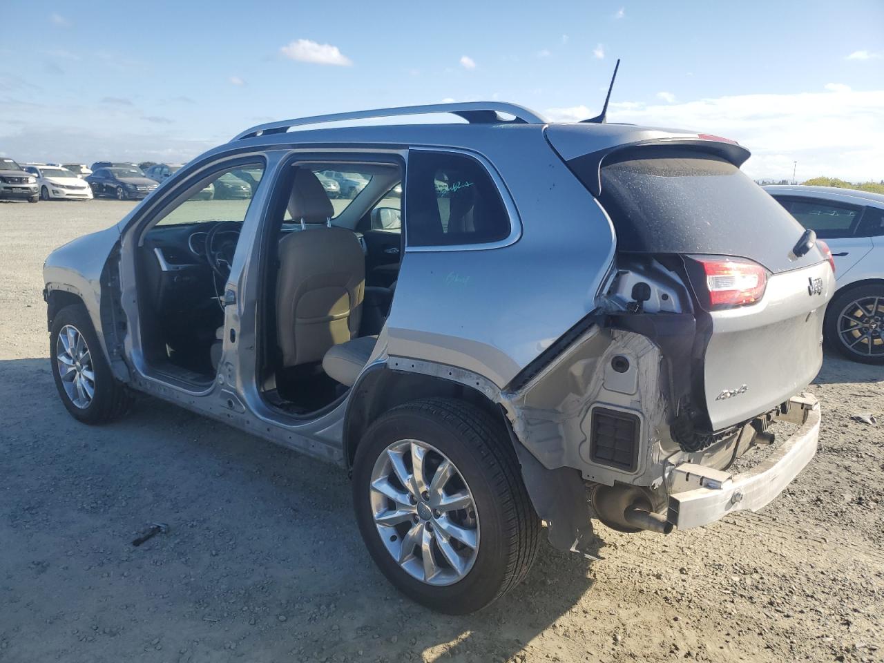 2016 Jeep Cherokee Limited VIN: 1C4PJMDS7GW213999 Lot: 82329745