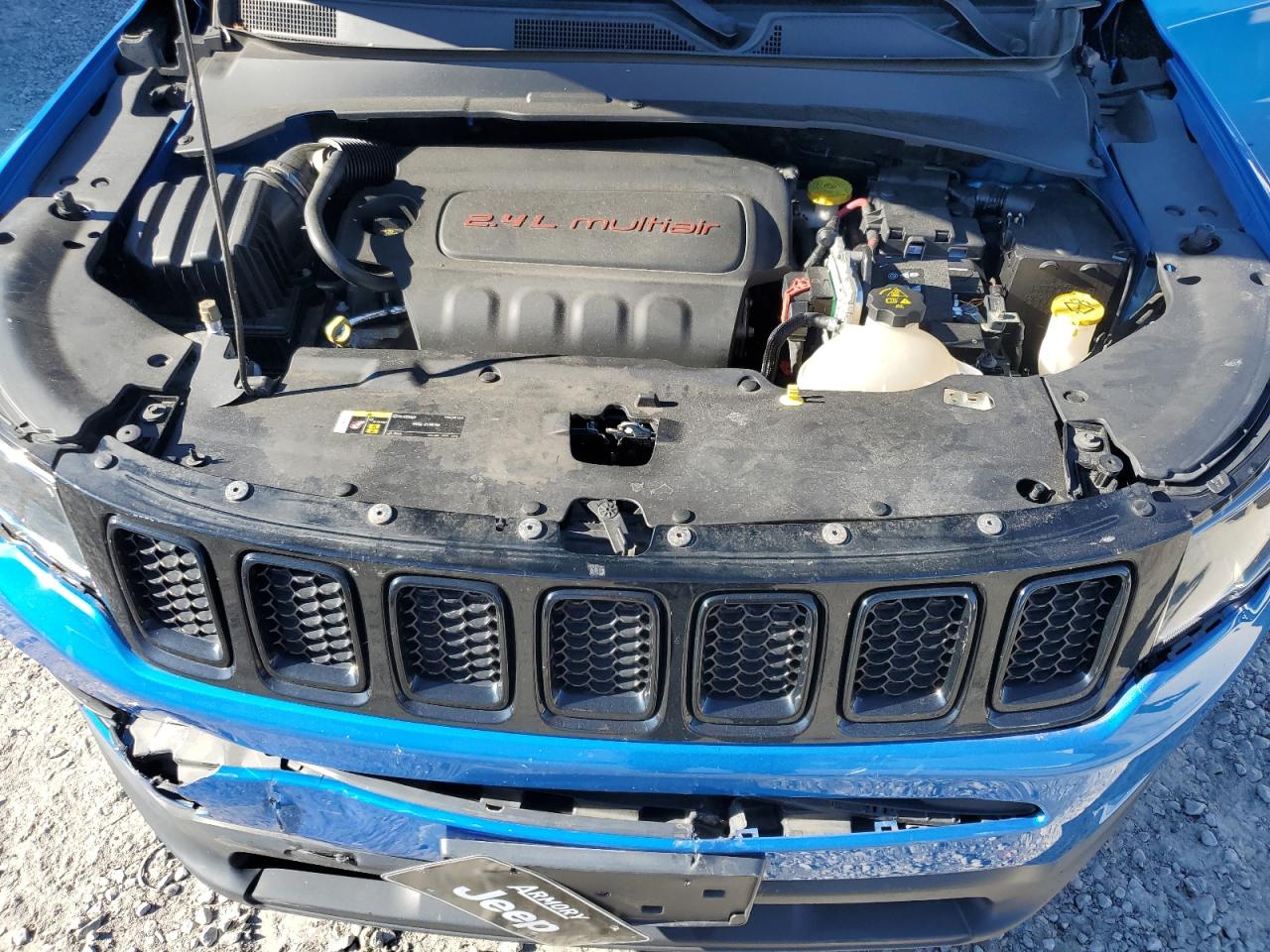 2018 Jeep Compass Latitude VIN: 3C4NJDBBXJT323940 Lot: 86150315