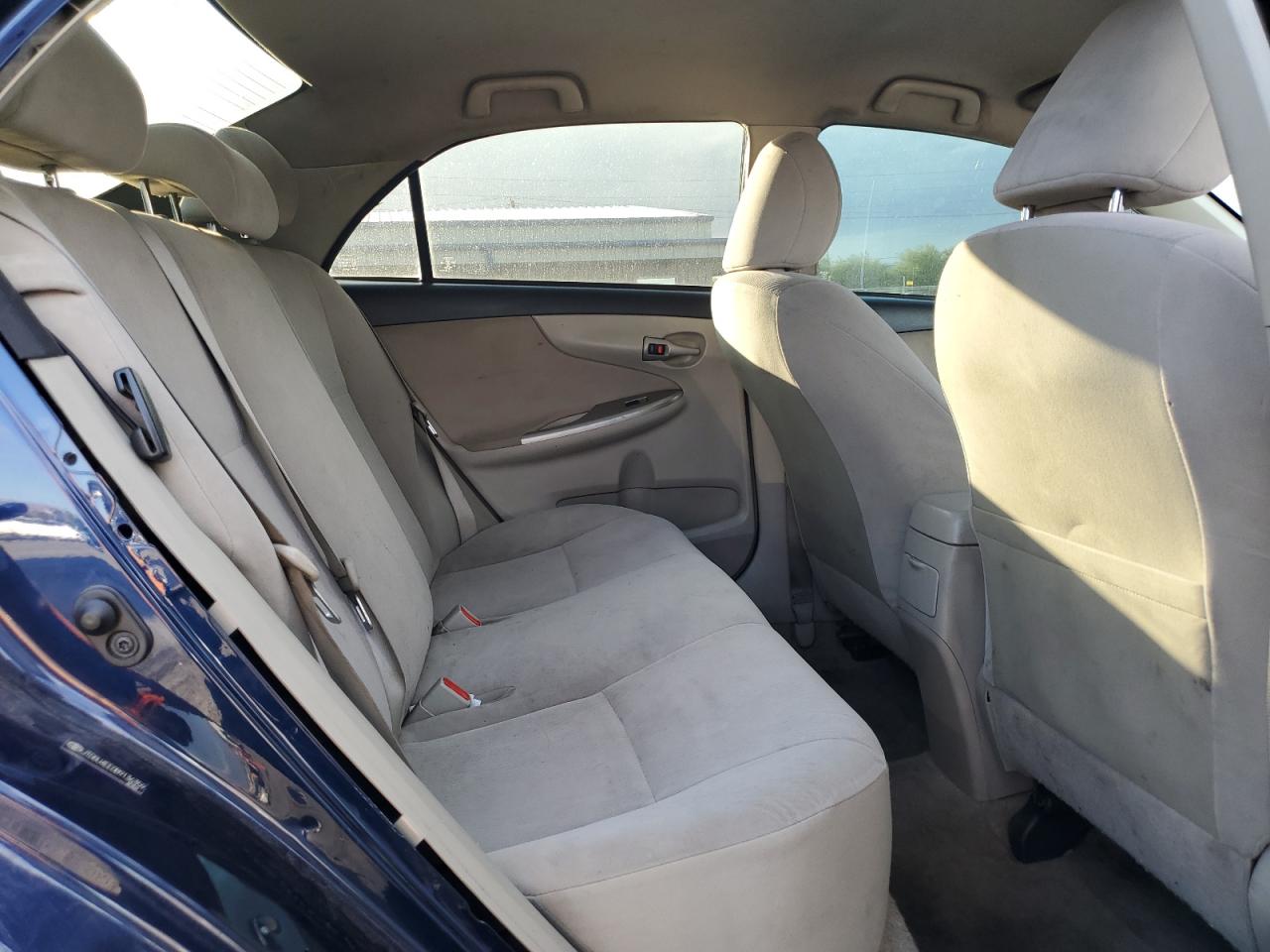 2011 Toyota Corolla Base VIN: JTDBU4EE0B9136359 Lot: 85008785