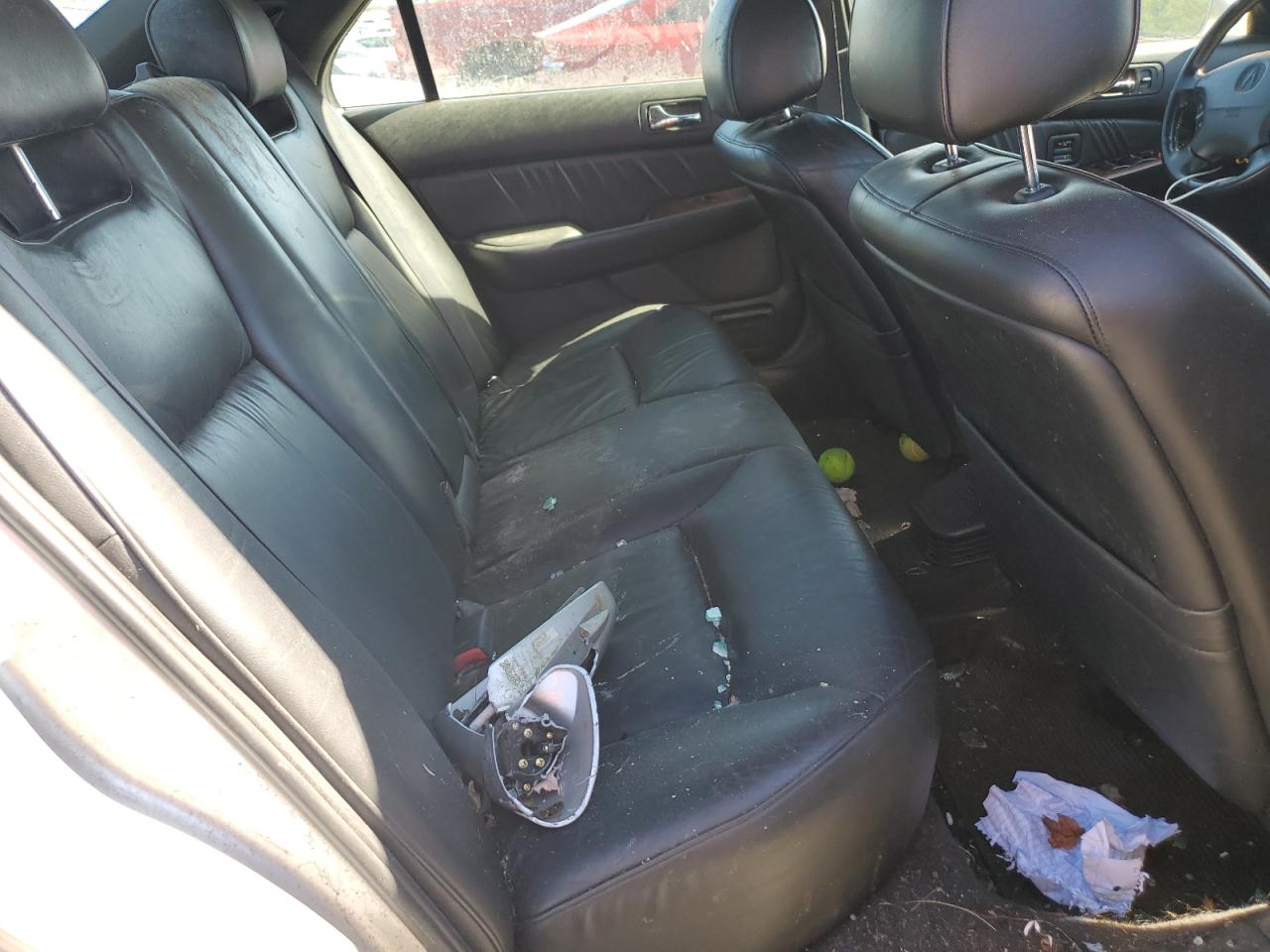 2000 Acura 3.5Rl VIN: JH4KA9652YC003553 Lot: 84220035