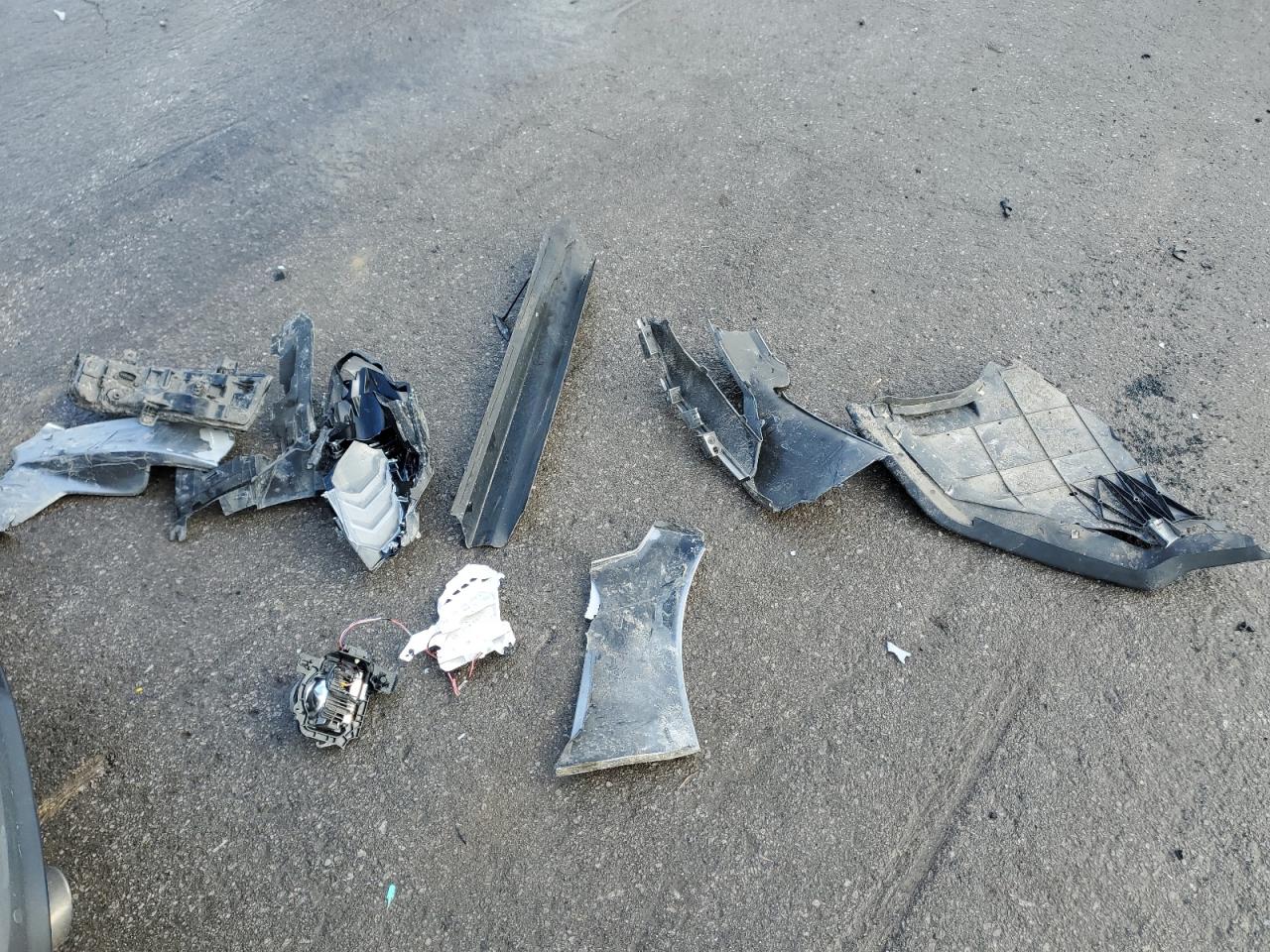 2022 Ford Mustang VIN: 1FA6P8TH0N5105501 Lot: 90439295