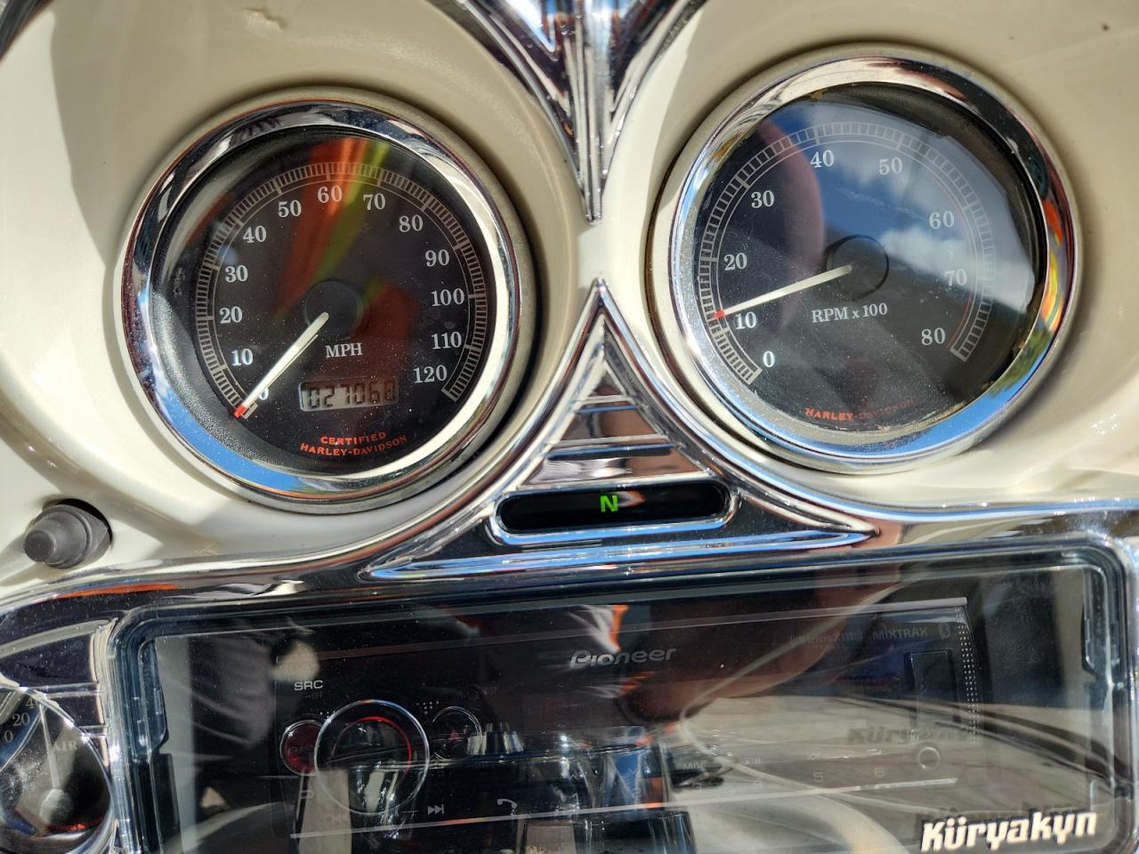 2002 Harley-Davidson Flhtcui VIN: 1HD1FCW142Y650327 Lot: 90118995