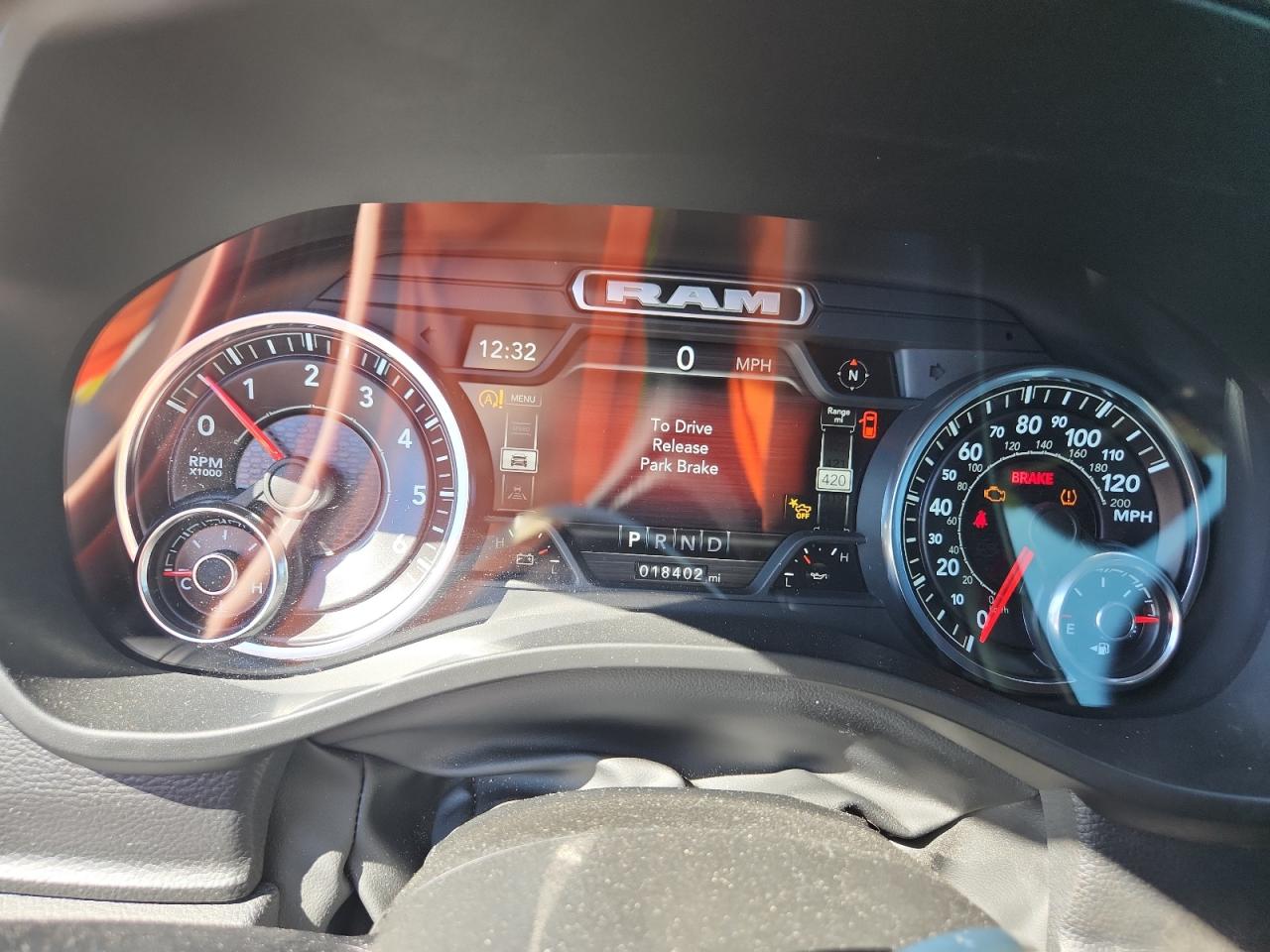 2022 Ram 1500 Big Horn/Lone Star VIN: 1C6SRFFT2NN423702 Lot: 84725015