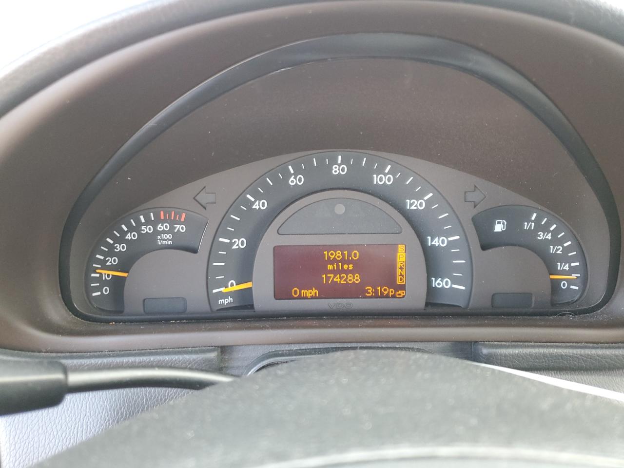 2002 Mercedes-Benz C 320 VIN: WDBRH64J32F181888 Lot: 85120285