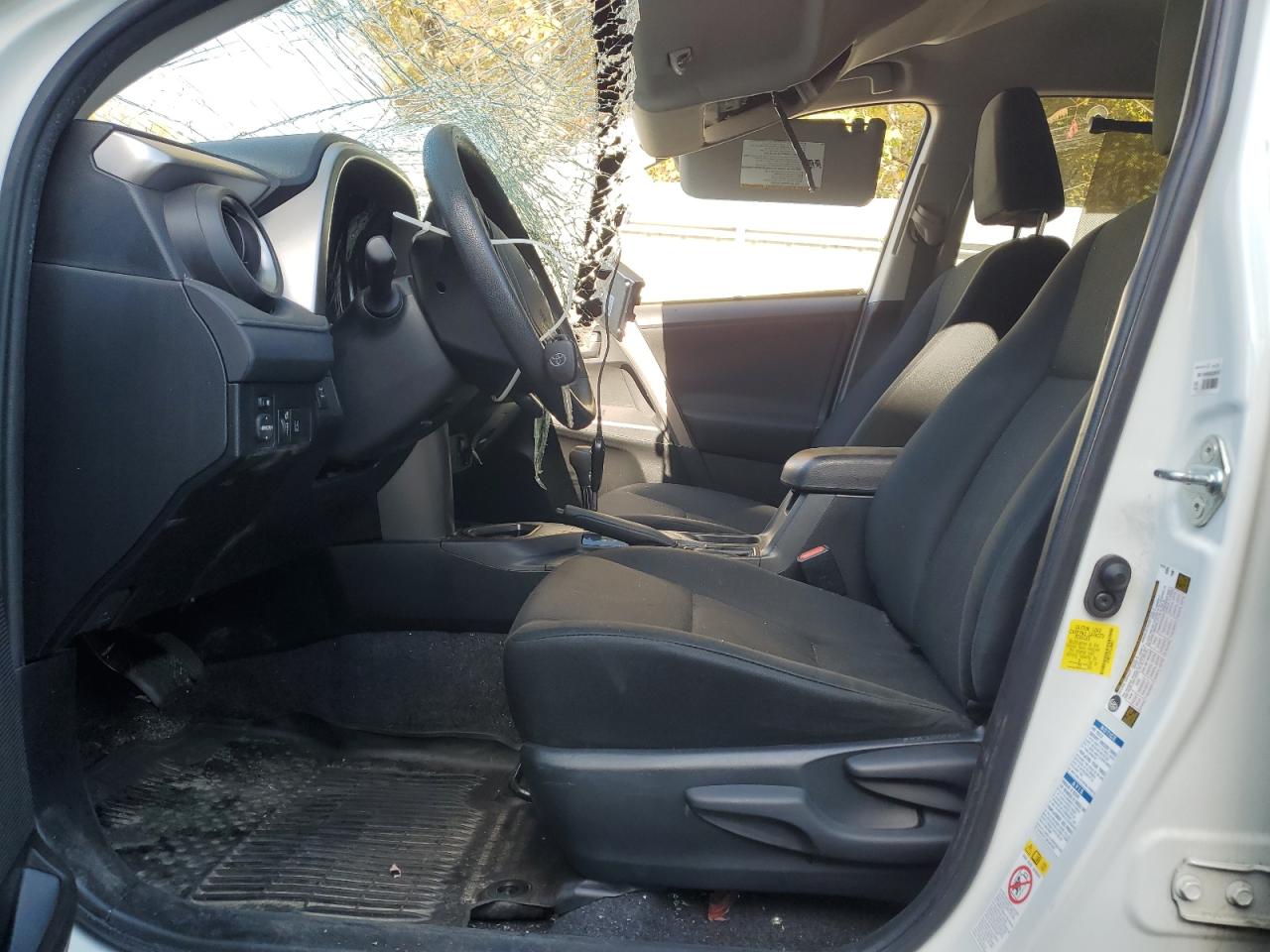 2018 Toyota Rav4 Le VIN: JTMBFREV5JJ204031 Lot: 85478825