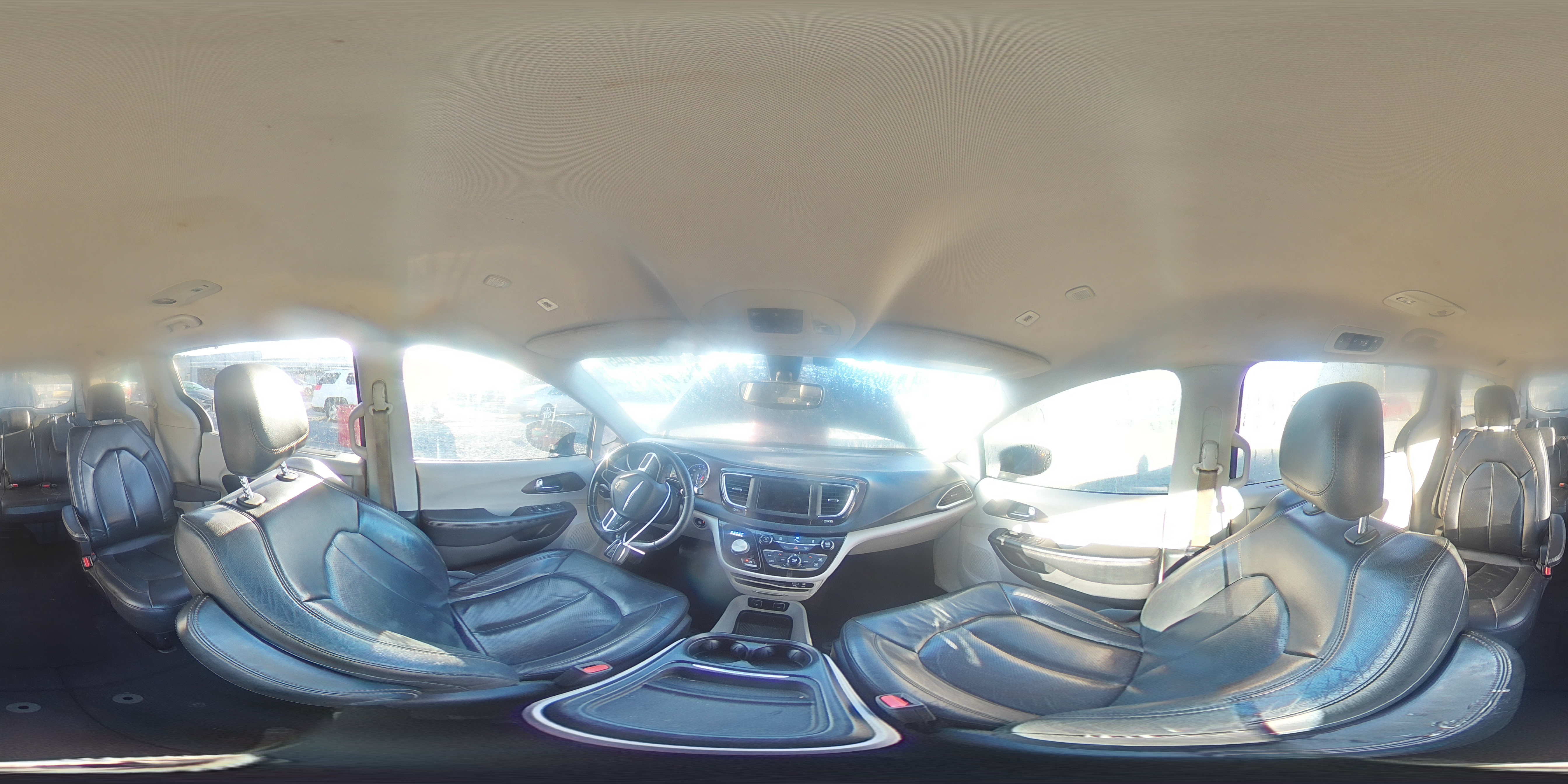 2019 Chrysler Pacifica Touring L VIN: 2C4RC1BG6KR732589 Lot: 82242445