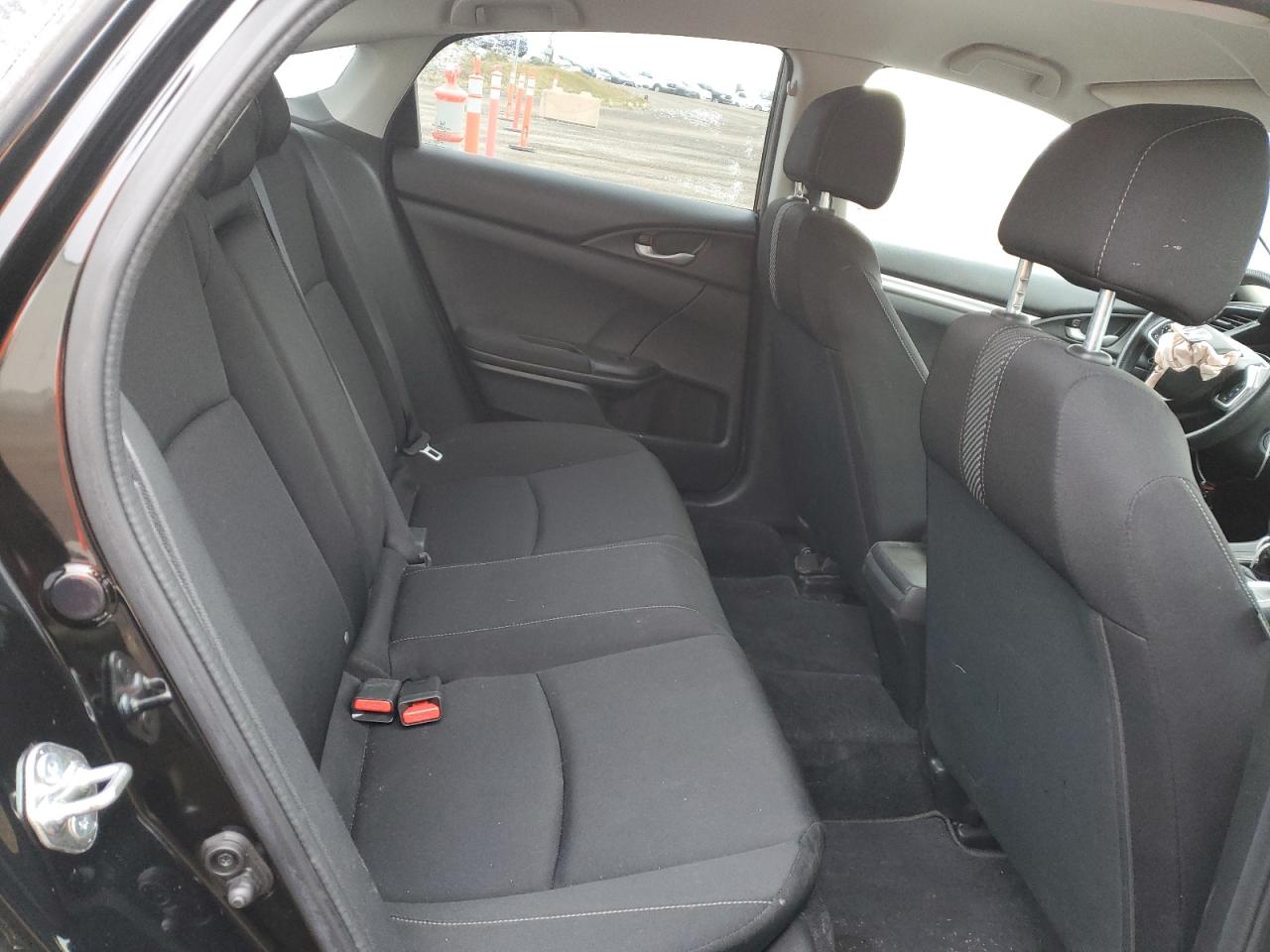 2018 Honda Civic Lx VIN: 2HGFC2E52JH004762 Lot: 86514685