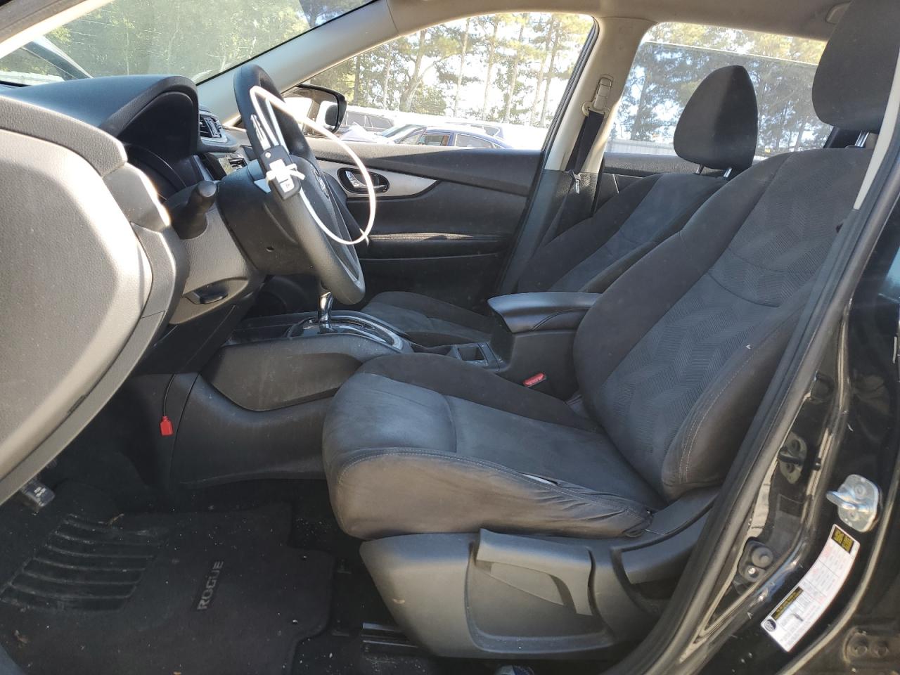 2016 Nissan Rogue S VIN: KNMAT2MT9GP604708 Lot: 81999925