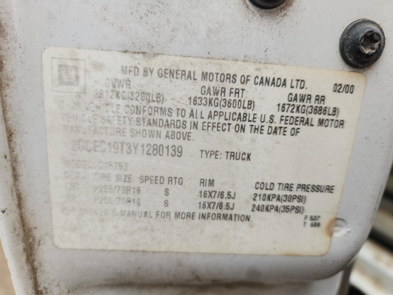 2000 Chevrolet Silverado C1500 VIN: 2GCEC19T3Y1280139 Lot: 85543445