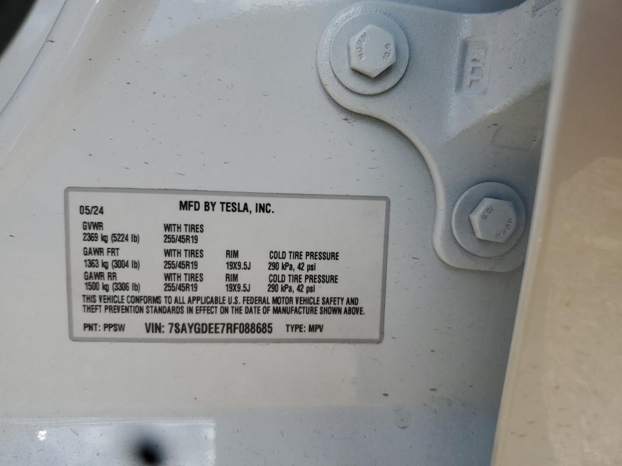 2024 Tesla Model Y VIN: 7SAYGDEE7RF088685 Lot: 85380585