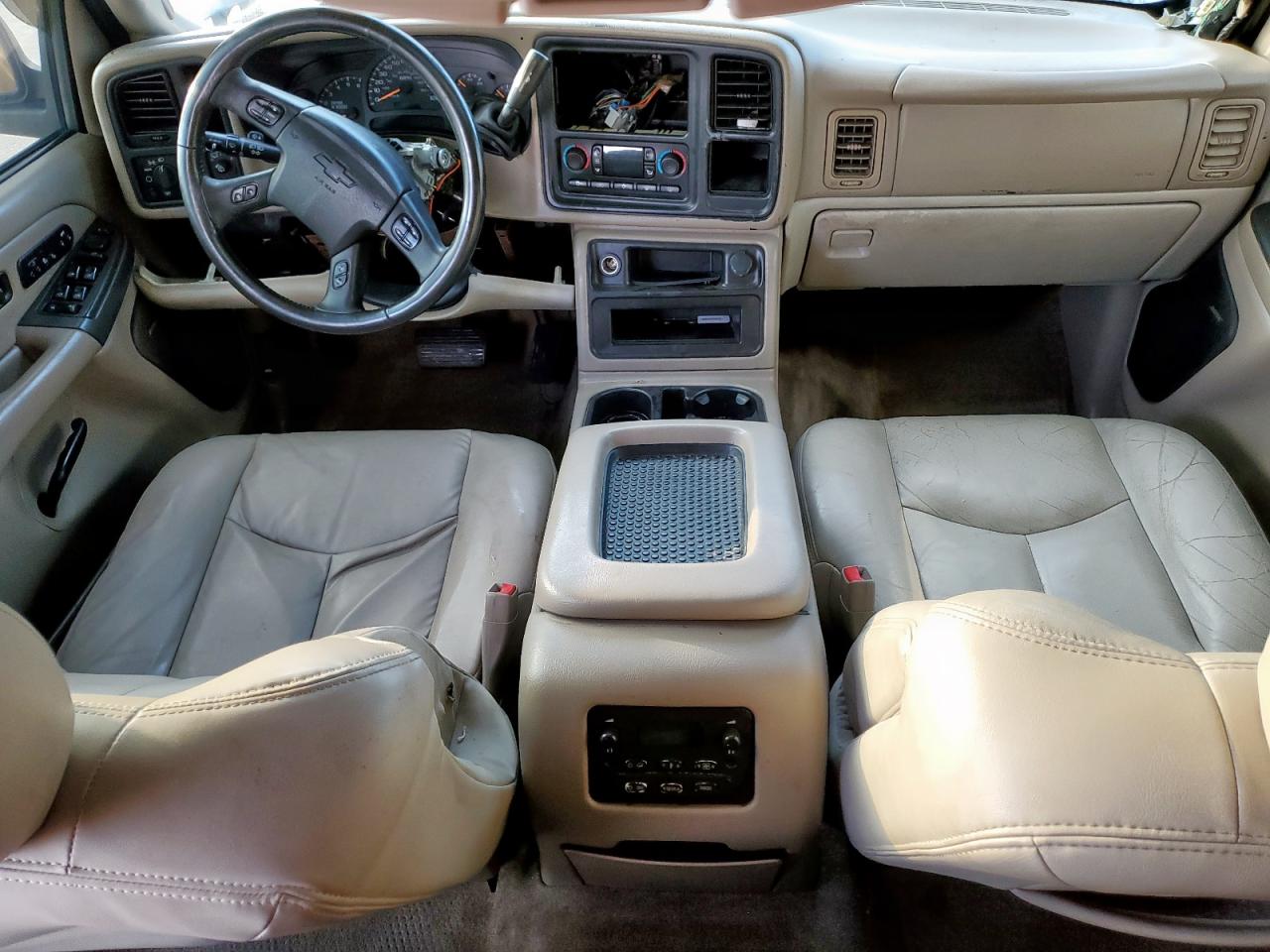 2004 Chevrolet Tahoe C1500 VIN: 1GNEC13Z94R298490 Lot: 90260905