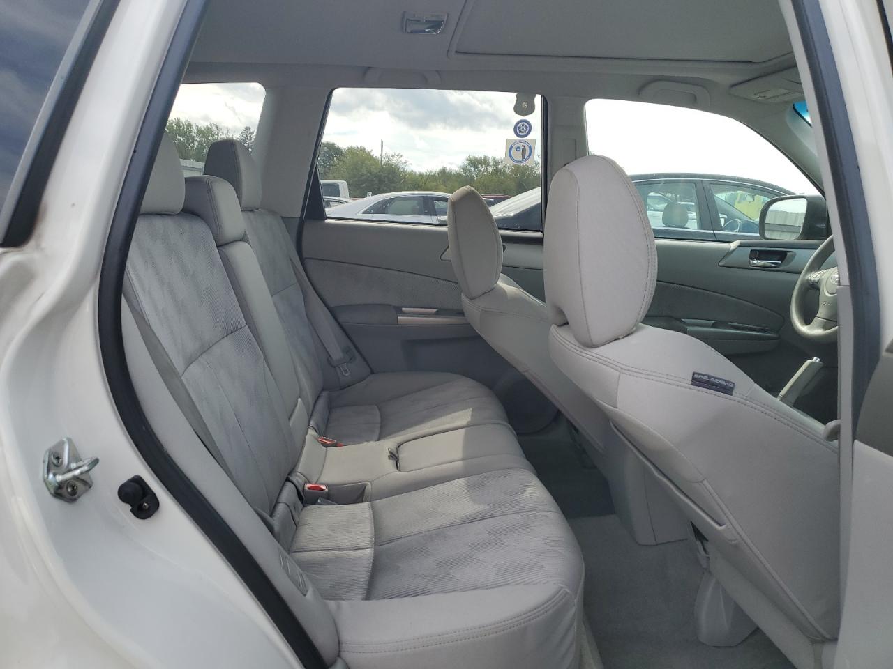 2010 Subaru Forester 2.5X Premium VIN: JF2SH6CC1AH716484 Lot: 85637615